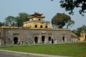 Di tích lịch sử và khảo cổ Khu Trung tâm Hoàng thành Thăng Long – Hà Nội